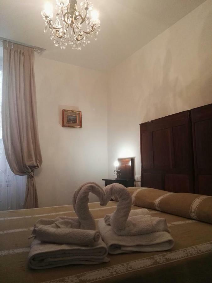 Your Home In Le Grazie ปอร์โตเวเนเร ภายนอก รูปภาพ